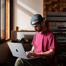 Load image into Gallery viewer, Apple MacBook Pro 14-inch M2