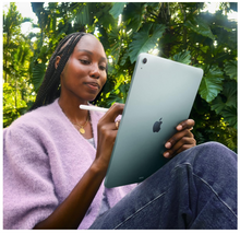 Load image into Gallery viewer, Apple iPad Air 11-inch M4
